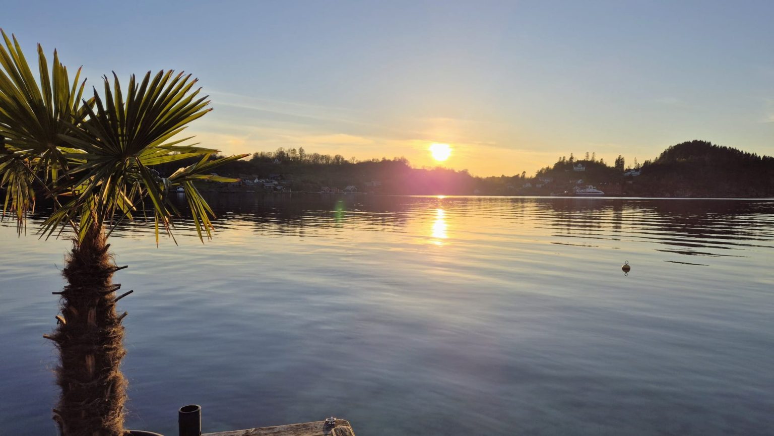 Utsikt over Fårasundet på Sjernarøy